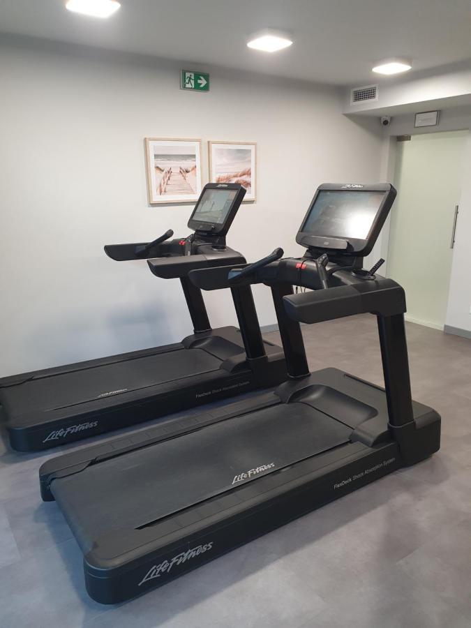 Apartament Szafir W Budynku Basenowym Morska Klifowa 레왈 외부 사진