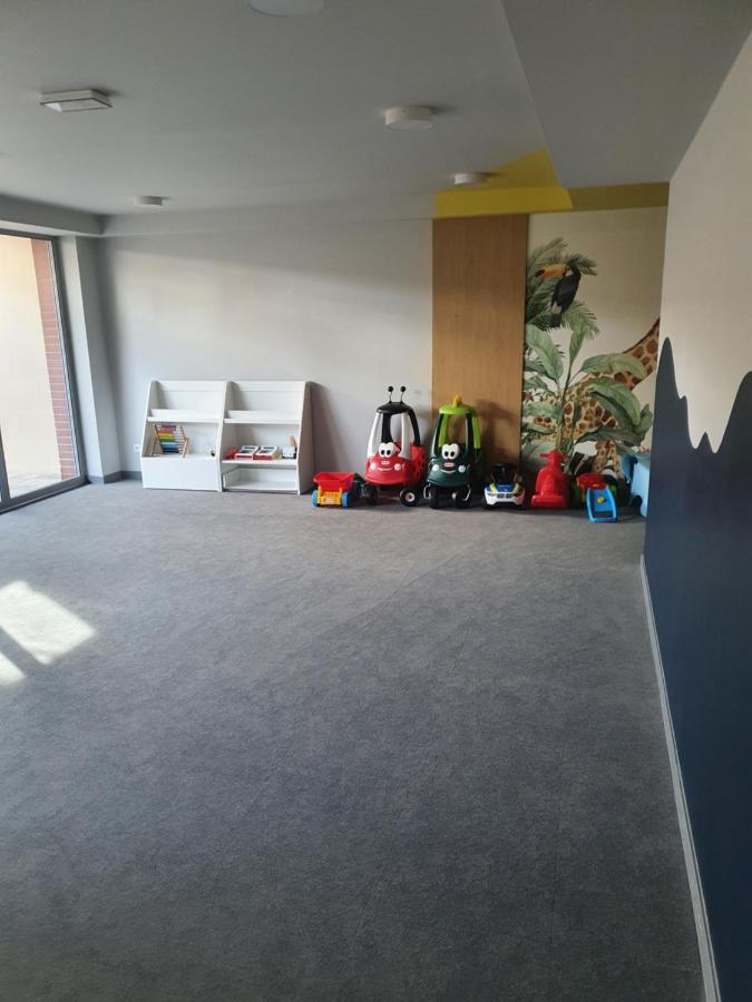Apartament Szafir W Budynku Basenowym Morska Klifowa 레왈 외부 사진