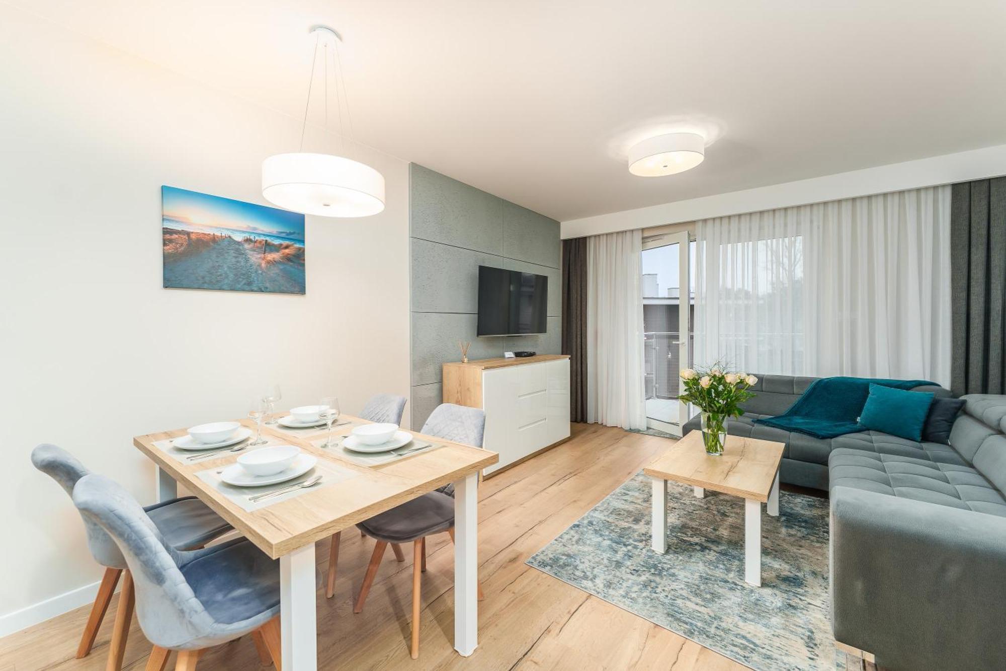 Apartament Szafir W Budynku Basenowym Morska Klifowa 레왈 외부 사진