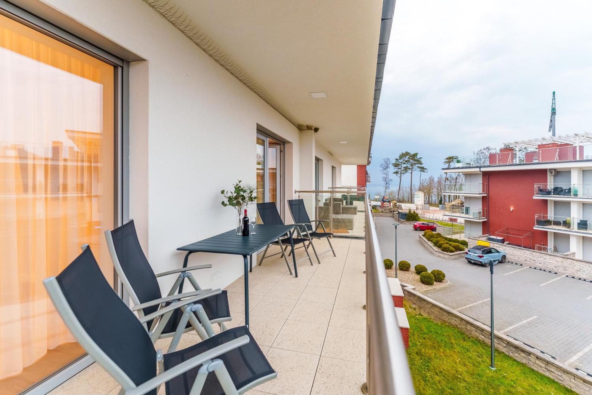 Apartament Szafir W Budynku Basenowym Morska Klifowa 레왈 외부 사진